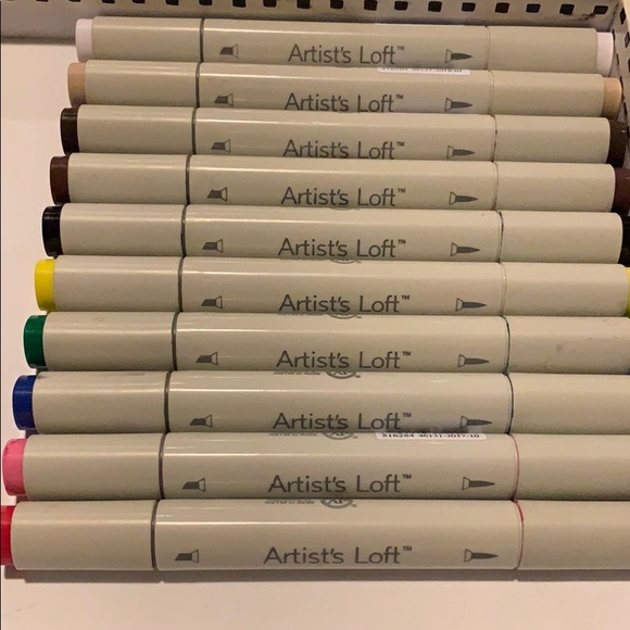 Dual Tip Artist Loft Markers (10) - Picture 1 of 3
